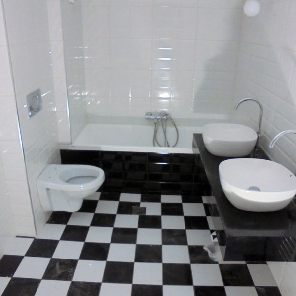 Τοποθέτηση Πλακιδίων Μπάνιου