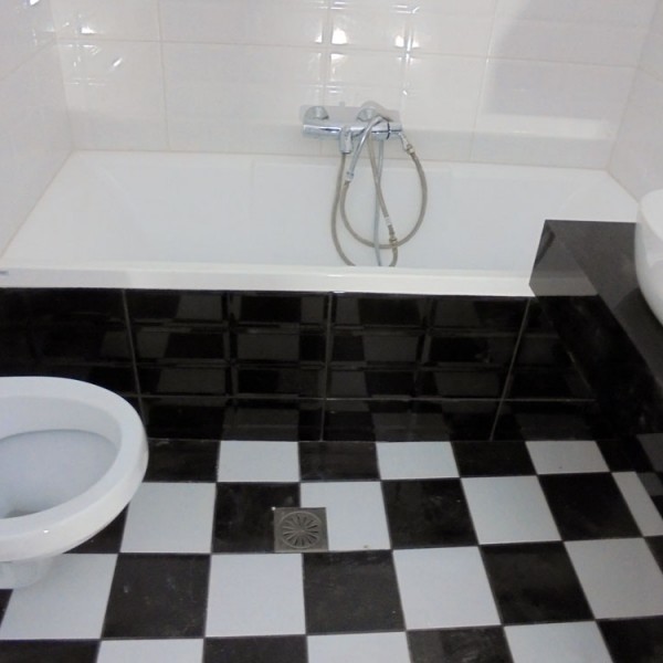 Τοποθέτηση Πλακιδίων Μπάνιου