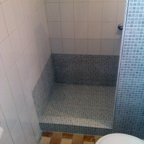 Τοποθέτηση Πλακιδίων Μπάνιου